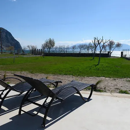 Petousis Villas Galatas  Exterior photo